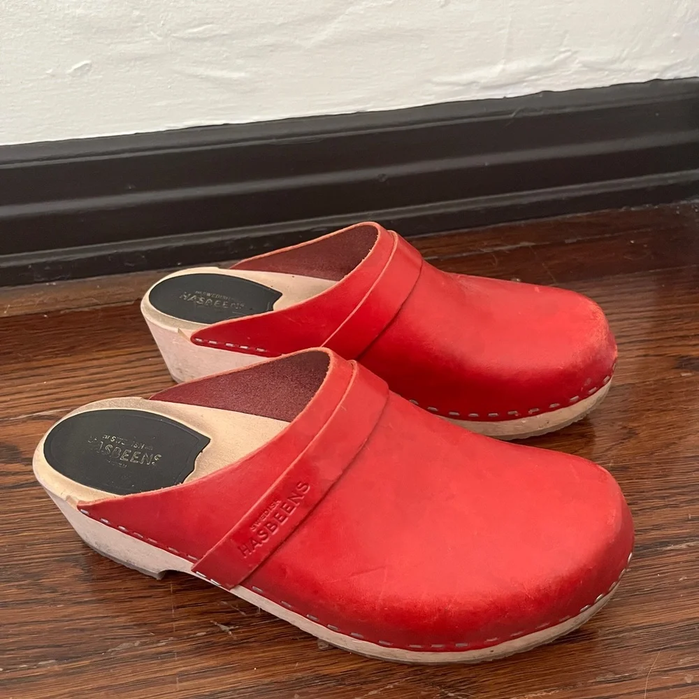 Swedish Hasbeens Red Husband Clogs - Picture 7 of 10